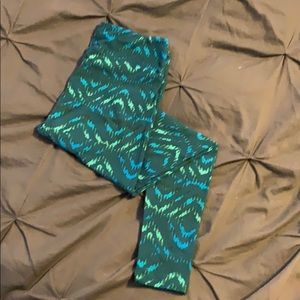 NEVER WORN LuLaRoe T/C green/teal leggings